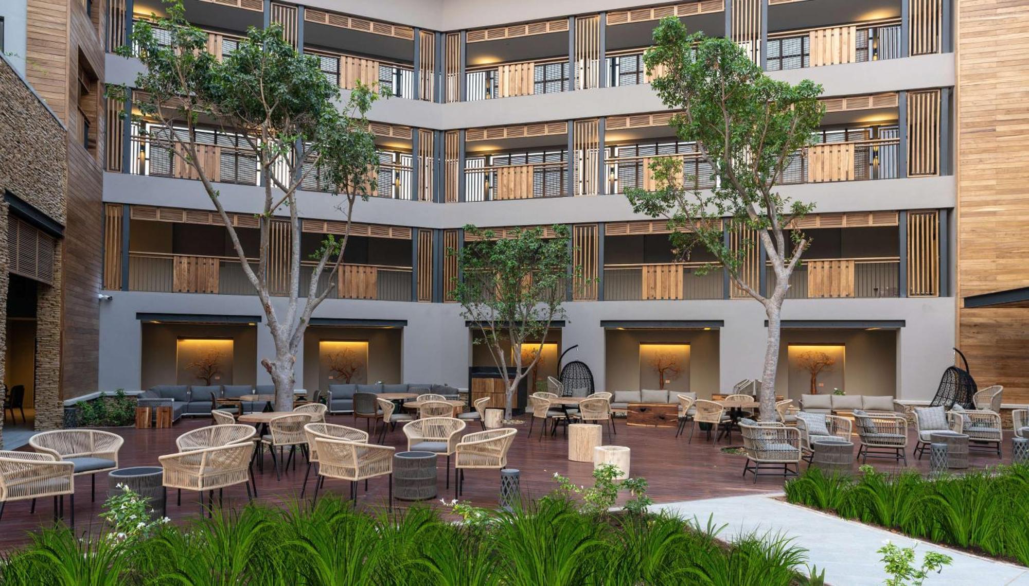 Radisson Blu Mosi-Oa-Tunya Livingstone Resort Экстерьер фото