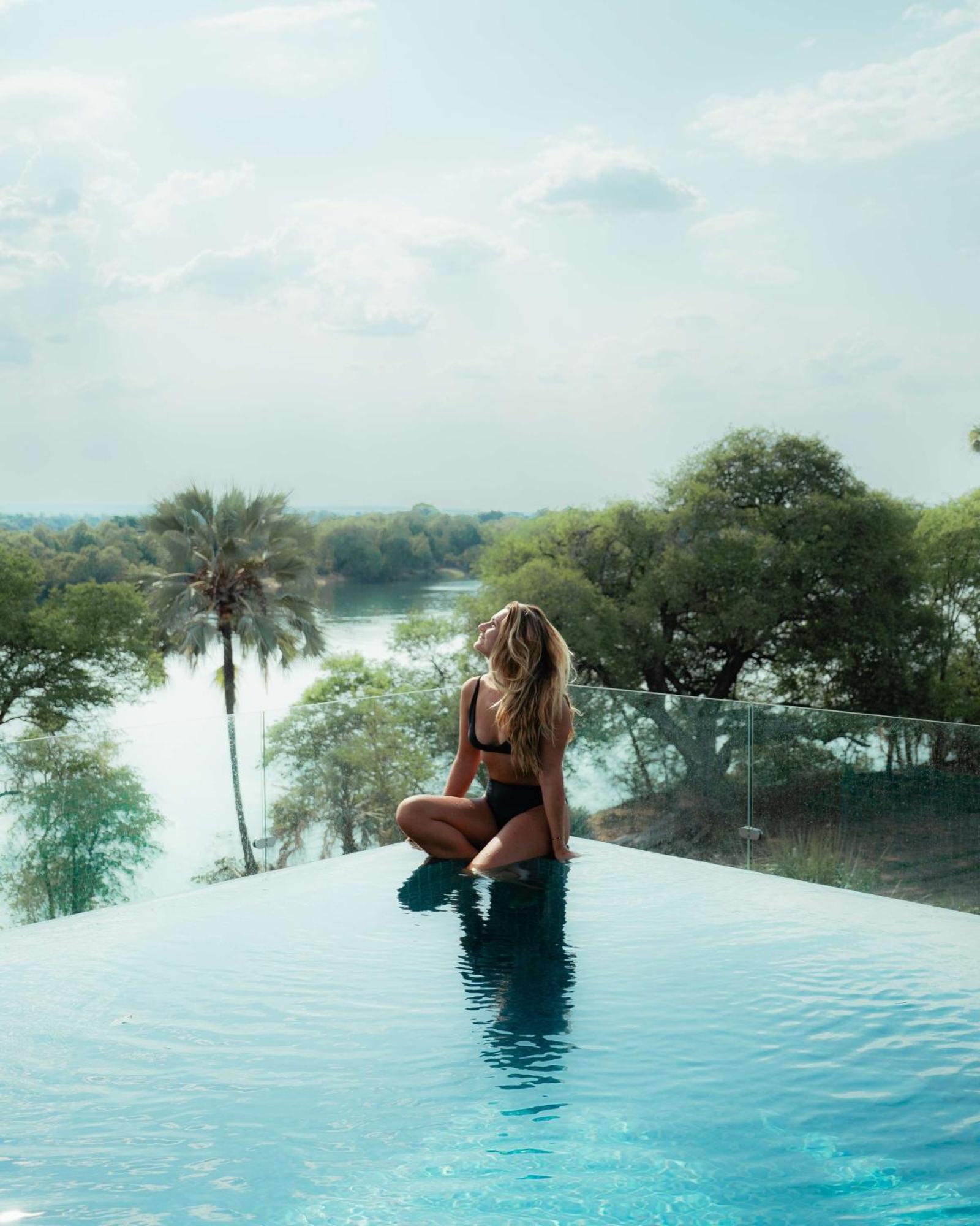 Radisson Blu Mosi-Oa-Tunya Livingstone Resort Экстерьер фото
