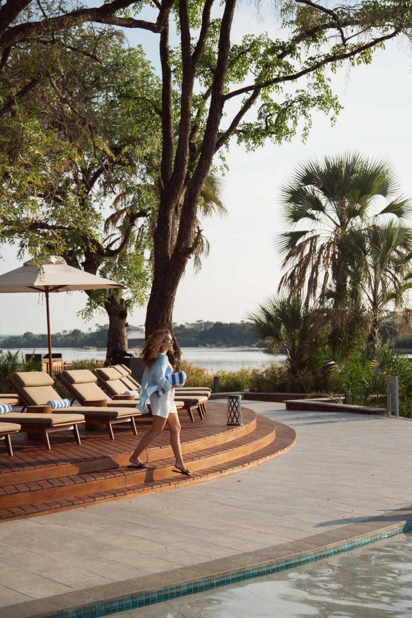 Radisson Blu Mosi-Oa-Tunya Livingstone Resort Экстерьер фото