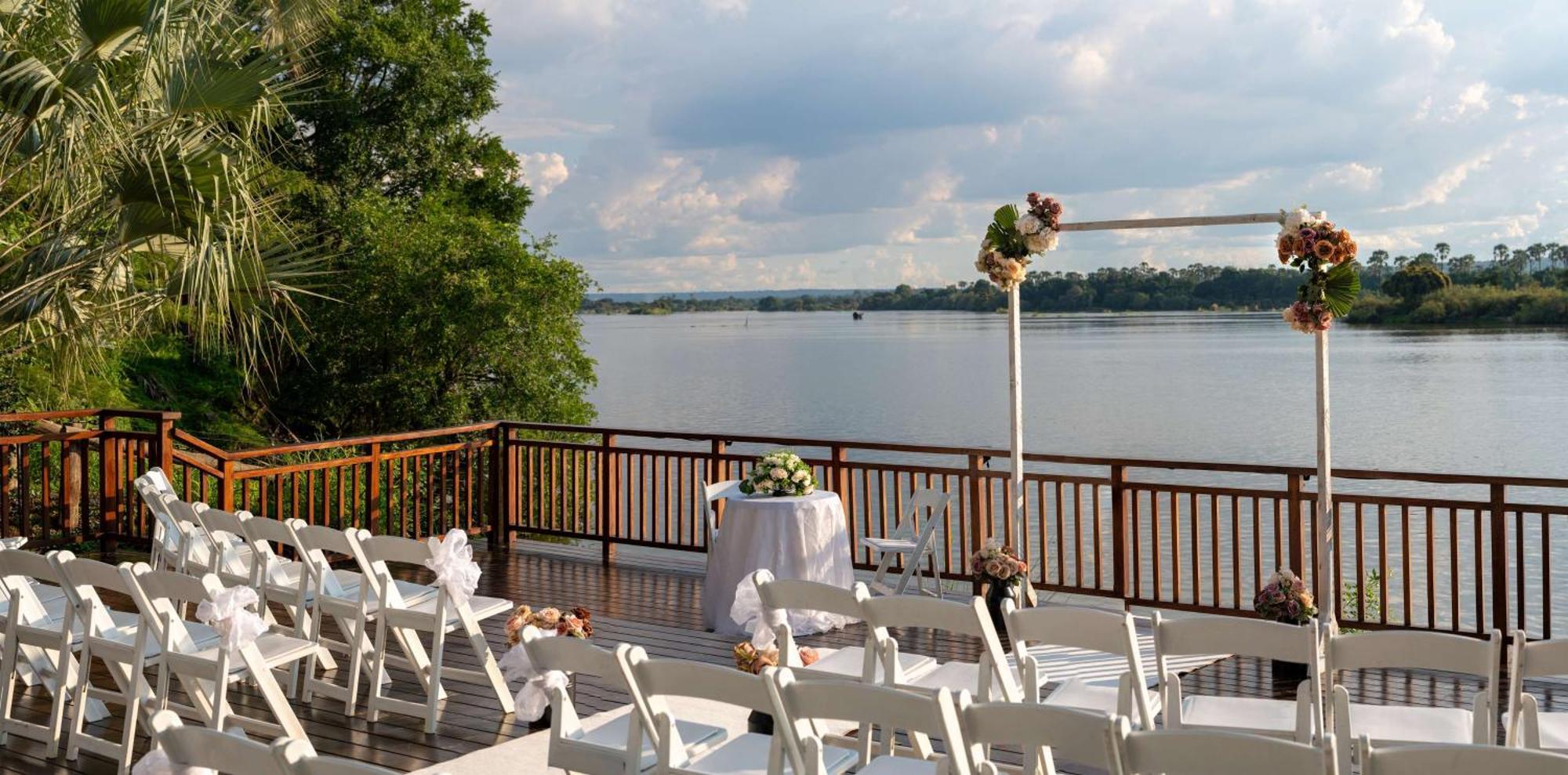 Radisson Blu Mosi-Oa-Tunya Livingstone Resort Экстерьер фото